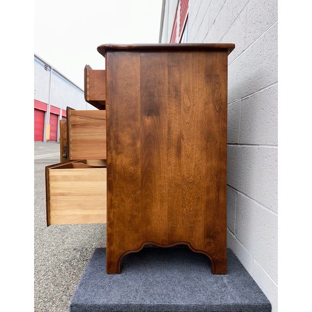 1990s Ethan Allen French Provincial Country 9-Drawer Dresser⚡️ For Sale - Image 9 of 12