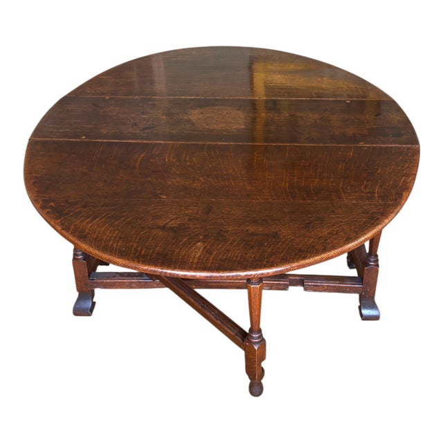 17th Century William & Mary Oak Gateleg Dining Table from Elaine Phillips Provenance, 1690 For Sale - Image 4 of 16