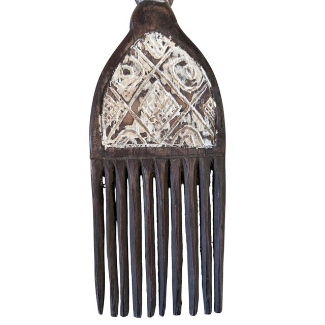Vintage Hemba Wedding Comb W/ Seating Figure Congo 9.5" H For Sale - Image 4 of 6