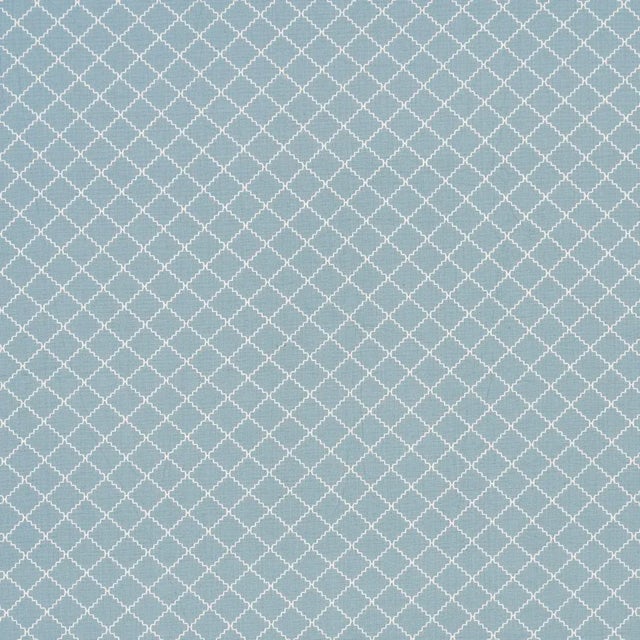 Schumacher X Mark D. Sikes Maggie Lattice Fabric In China Blue For Sale