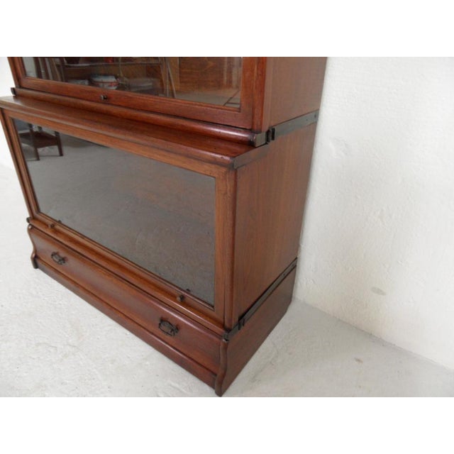 Brown Antique Stackable Display Bookcase from Globe Wernicke, 1890s For Sale - Image 8 of 15
