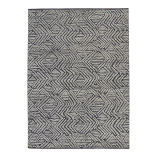 Modern Gray High-Low Rug - 09'09 X 13'06 For Sale