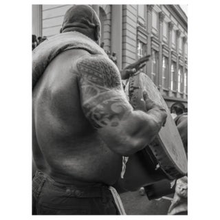 Sonia Almaguer, Serie Callejeros Musicales 4, 2016, Digital Print For Sale