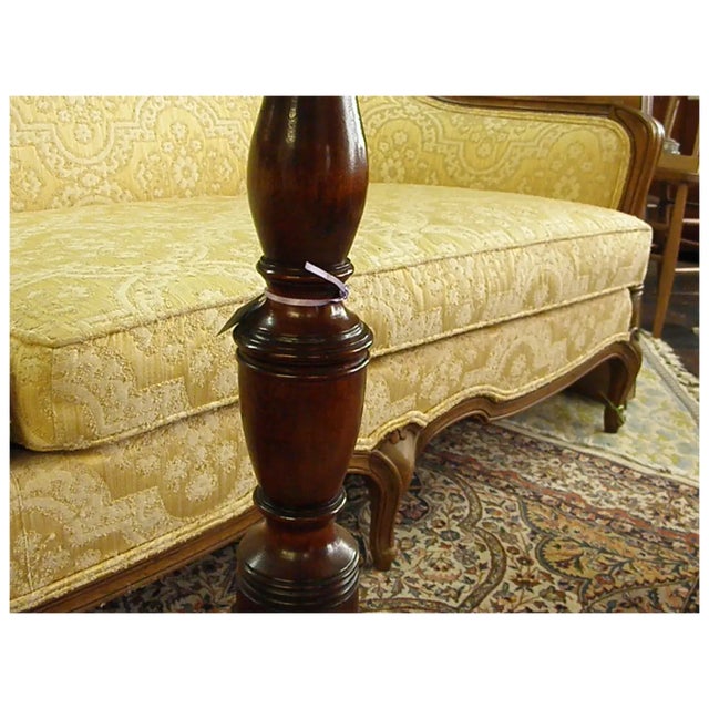 18th Century Mahogany American Tilt Top Tea Table or Candle Stand For Sale - Image 13 of 16