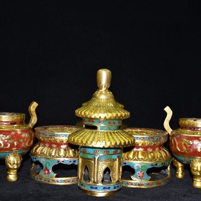 Pair of Vintage Cloisonné Enamel & Gilt Bronze Pagoda Censers / Shrine Vessels For Sale - Image 4 of 9