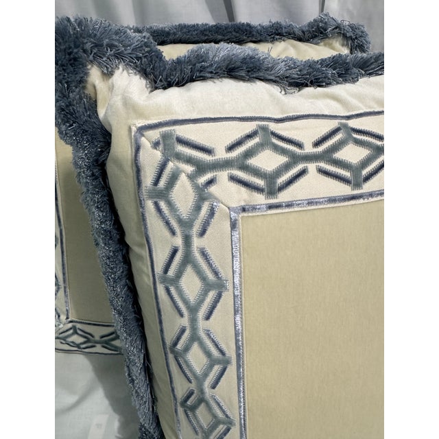 American Set of 2 Decorative Pillows For Sale - Image 3 of 4