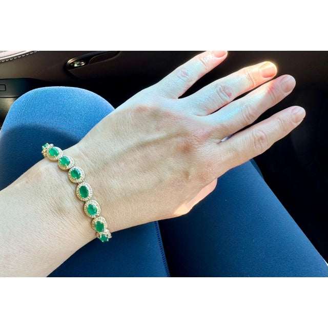 16 Carat Oval Cut Emerald and Diamond Tennis Bracelet 14 Karat Yellow Gold For Sale - Image 13 of 18