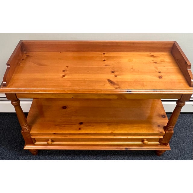 1980s Broyhill Cottage Pine Console / Sofa Table For Sale - Image 5 of 10