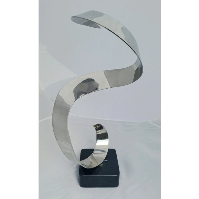 Mid-Century Modern 1960s Dramatic Polished Steel Sculpture Vintage Ribbon Sculpture Kelly Gronley For Sale - Image 3 of 4
