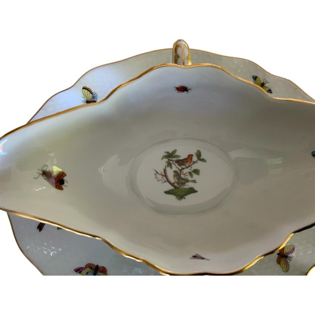 2000 - 2009 Herand Rothschild Bird Large Attached Gravy Boat Server Porcelain 222/Ro Made in Hungary For Sale - Image 5 of 7