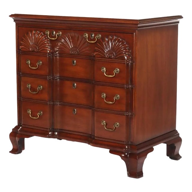 Vintage Kittinger Presidential Collection Mahogany Four Drawer Chest C1950 For Sale