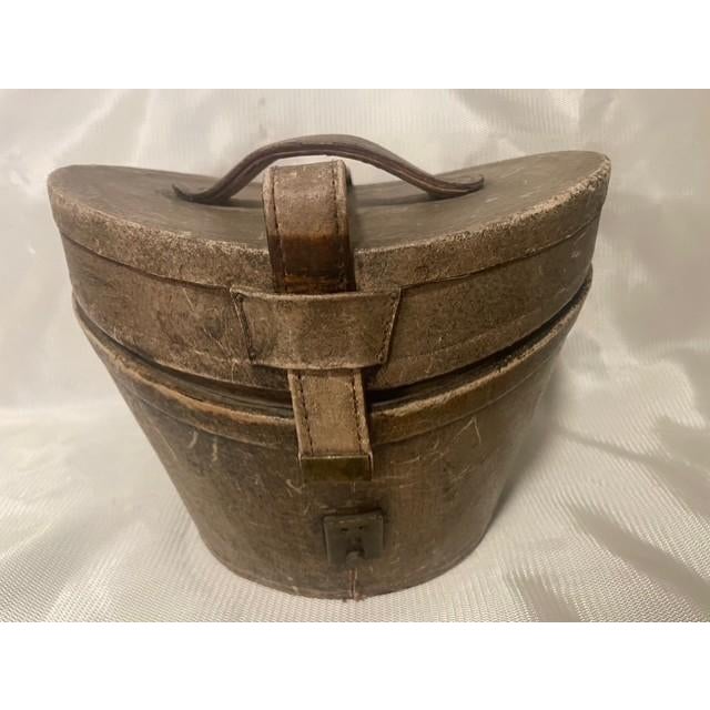 Antique Leather Top Hat Box Case - Late 19th Century For Sale - Image 18 of 18