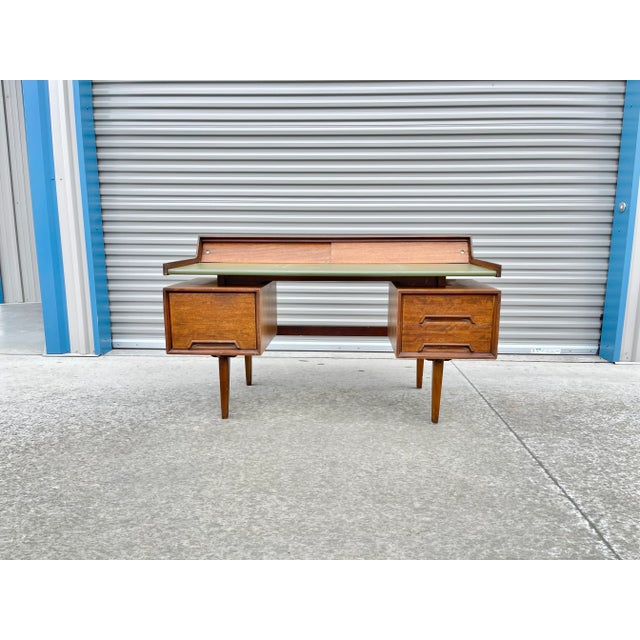 Drexel 1950s Drexel "Perspective" Floating Top Desk by Milo Baughman For Sale - Image 4 of 13