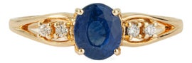 Example of English Engagement Rings