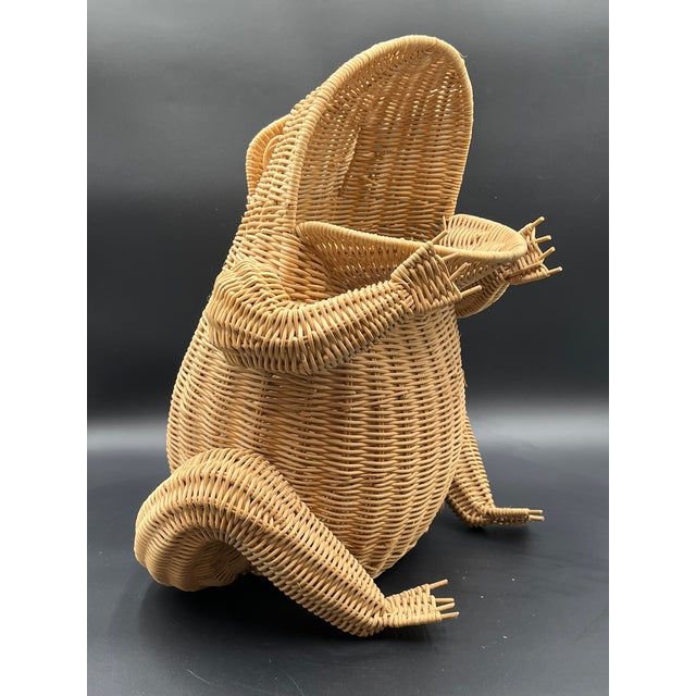 Vintage Rattan Frog Basket, 1970s For Sale - Image 12 of 12