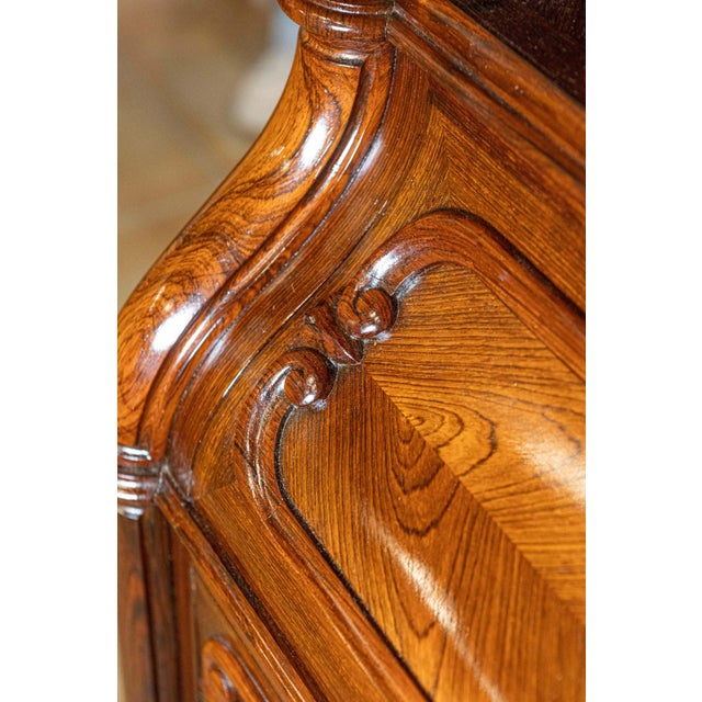 Traditional Italian Renaissance revival Bookcase Secretaire, 19th Century For Sale - Image 3 of 17