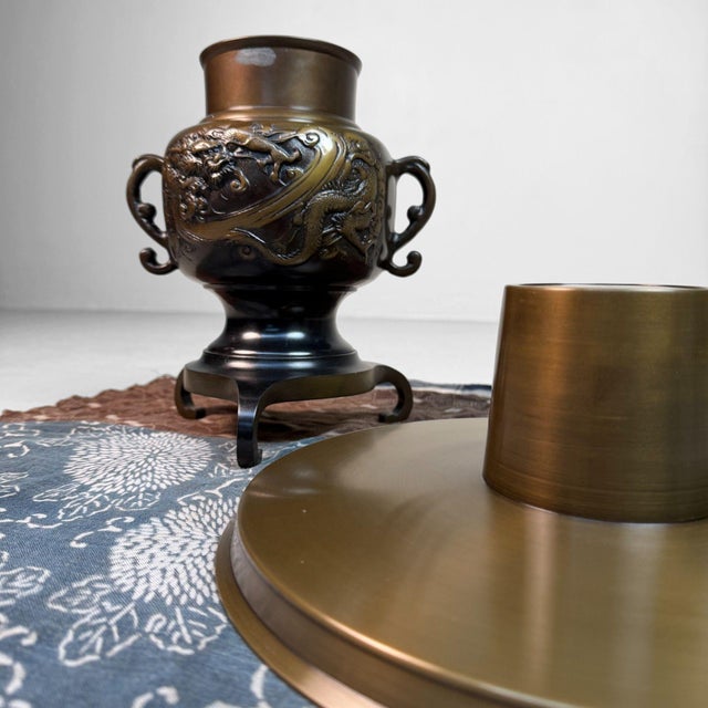 Bronze Usubata Ikebana Vase with Dragon and Tiger, Japan, 1990s For Sale - Image 15 of 18