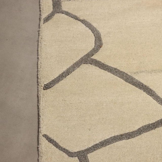 Cretto Rug in Wool from Sartori, Italy For Sale - Image 6 of 8