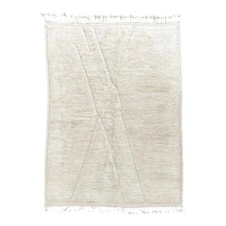 21th Century Modern Classic White Hand-Knotted Rug For Sale