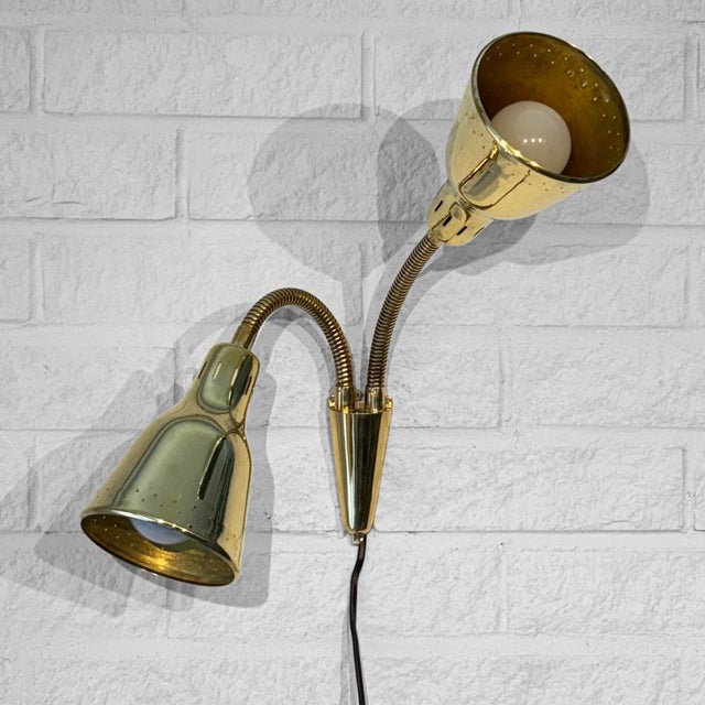 1940s Scandinavian Modernist Model 6744 Wall Lamp in Brass from Pagos, Sweden, 1940s For Sale - Image 5 of 12