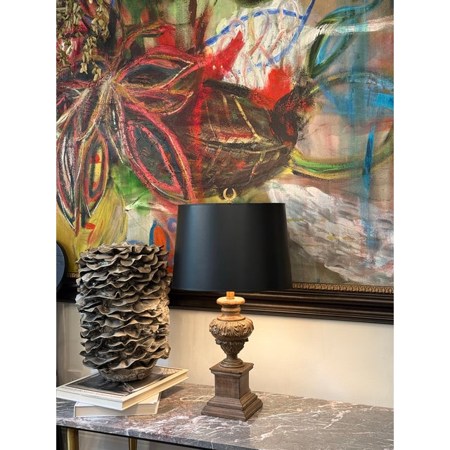 Neoclassical-Style Faux Wood Urn Table Lamp, Detailed Baluster Pedestal & Contrasting Opaque Black Drum Shade For Sale - Image 10 of 11