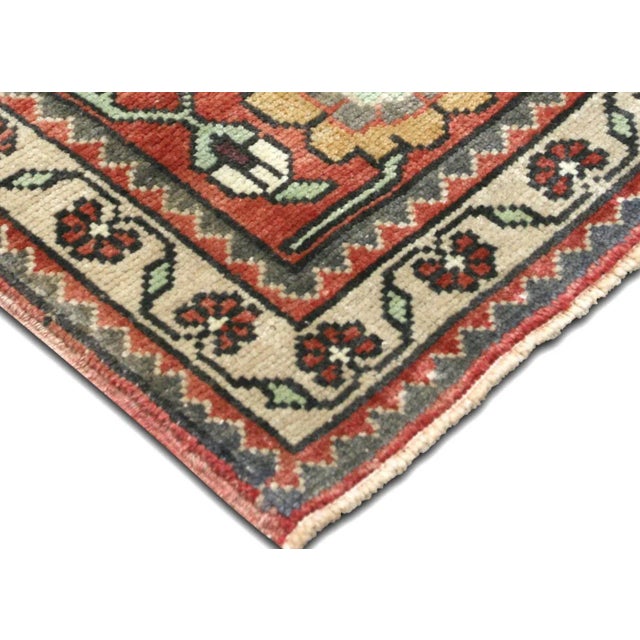 Traditional 1960s Turkish Oushak Rug For Sale - Image 3 of 7