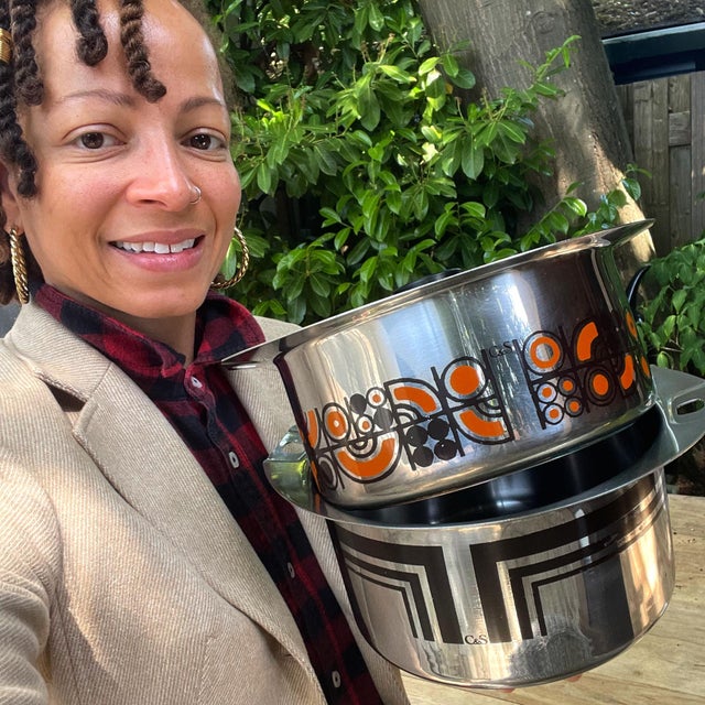 Orange and Brown Enameled Stainless Steel Pots from C&S of France, 1970s, Set of 2 For Sale - Image 4 of 18