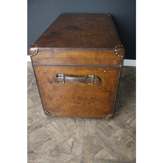 Animal Skin Antique Leather Courier Trunk from Louis Vuitton, 1890s For Sale - Image 7 of 18