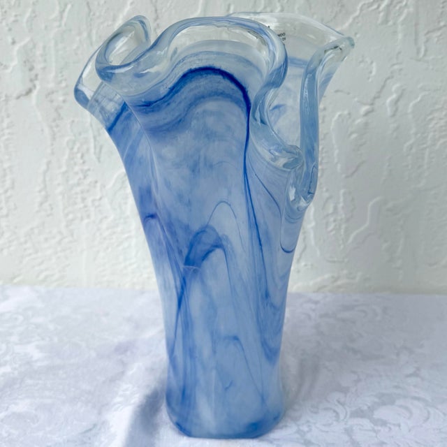 Late 20th Century Italian Hand-Blown Art Glass Vase Made in the Murano Tradition For Sale - Image 5 of 7