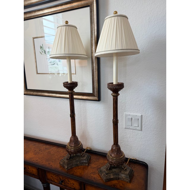Maitland - Smith Pair of Maitland-Smith Candlestick-Form Table Lamps With Original Shades Harp and Finials For Sale - Image 4 of 14