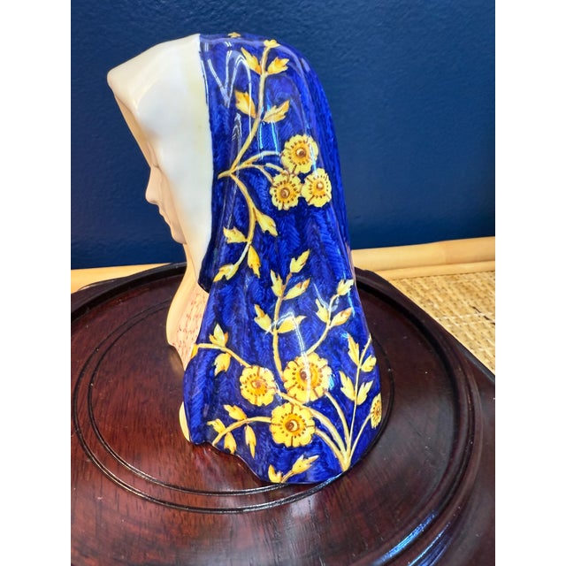 Mid 20th Century Porcelain Madonna Made in Italy, Vintage For Sale - Image 5 of 5