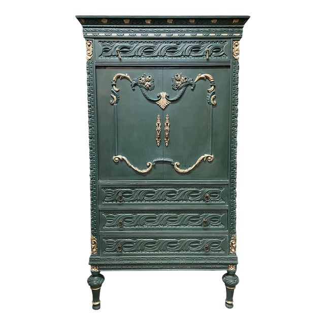 French Style Painted Commode on Chest For Sale
