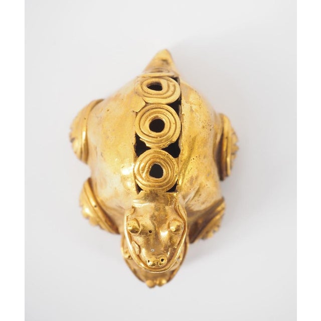 Metal Colombian Taïrona Tumbago Statuette of Janus Tortoise For Sale - Image 7 of 8