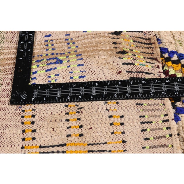 Textile Vintage Azilal Moroccan Rug, 03'09 X 09'04 For Sale - Image 7 of 10