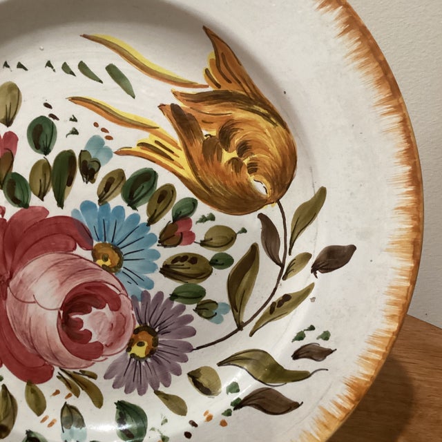 Vintage Italian Artisan Ceramics Pottery Hand Painted Majolica Wall Plate Signed Mota Este For Sale - Image 4 of 12