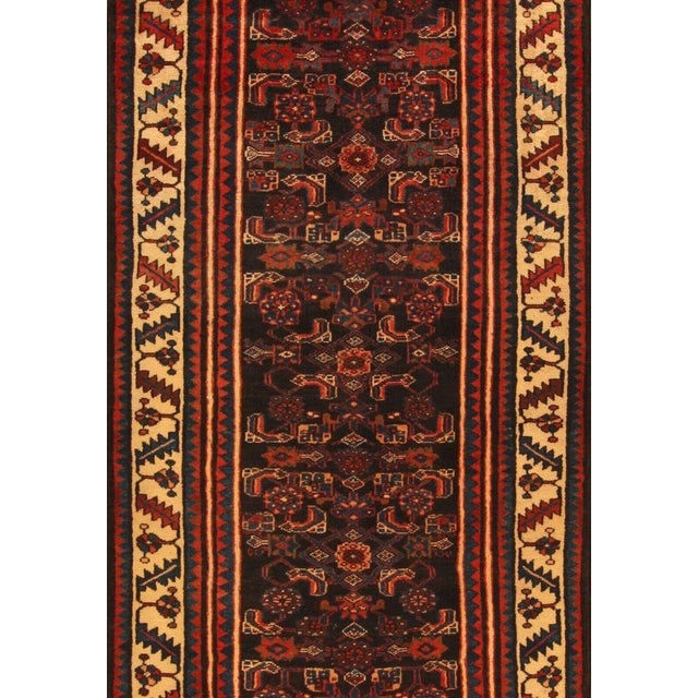 Middle Eastern Rug in Wool For Sale - Image 3 of 11