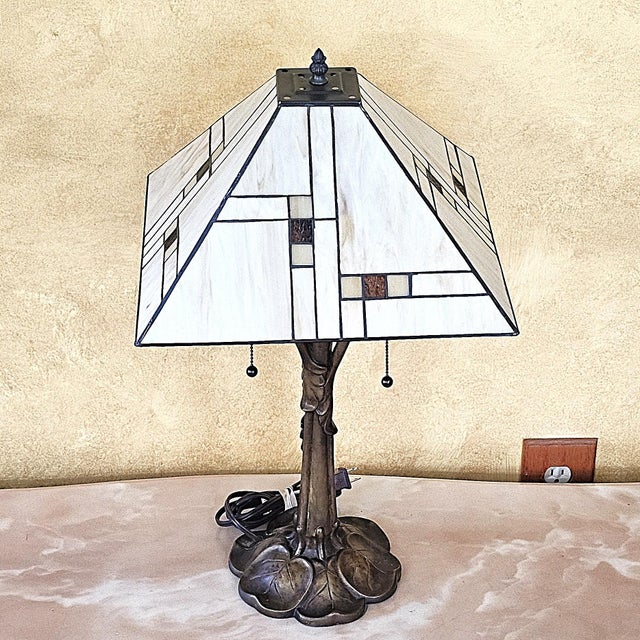 Mission Mission-Style Tiffany Stained Glass Table Lamp by K L Lighting For Sale - Image 3 of 18