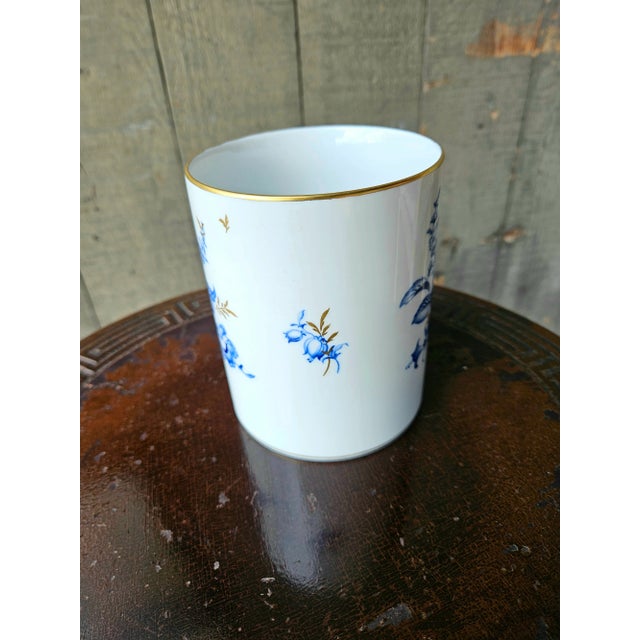 Art Nouveau Late 20th Century Meissen Porcelain Blue & Gold Floral Coffee Mug Cup Porzellan Tasse For Sale - Image 3 of 5