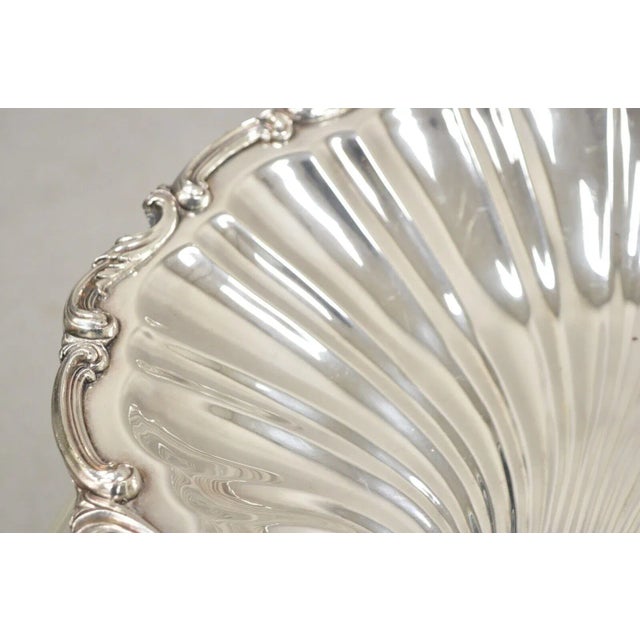 Silver Vintage W & Sb English Regency Style Silver Plated Large Scallop Clam Shell Serving Dish For Sale - Image 8 of 12