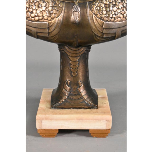 French Art Deco Garniture, 1920s, Set of 2 For Sale - Image 13 of 15