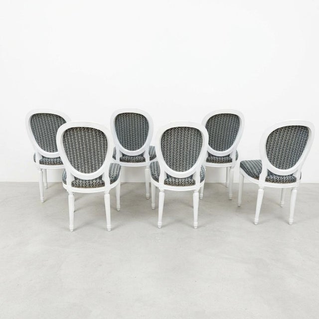 Louis XVI Style Medallion Chairs in Blue Textured Fabric, 1980s, Set of 6 For Sale - Image 14 of 18