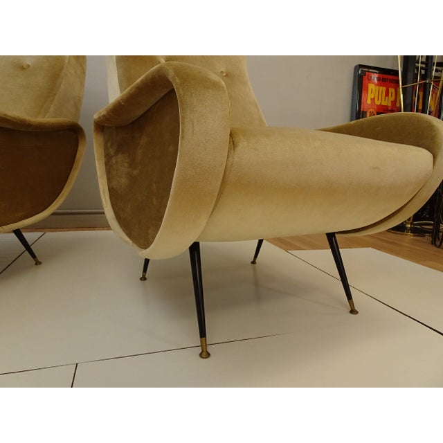 Gold 1960s Pair of Zanusso Lady Chairs Pair Gold Beige Velvet For Sale - Image 8 of 12