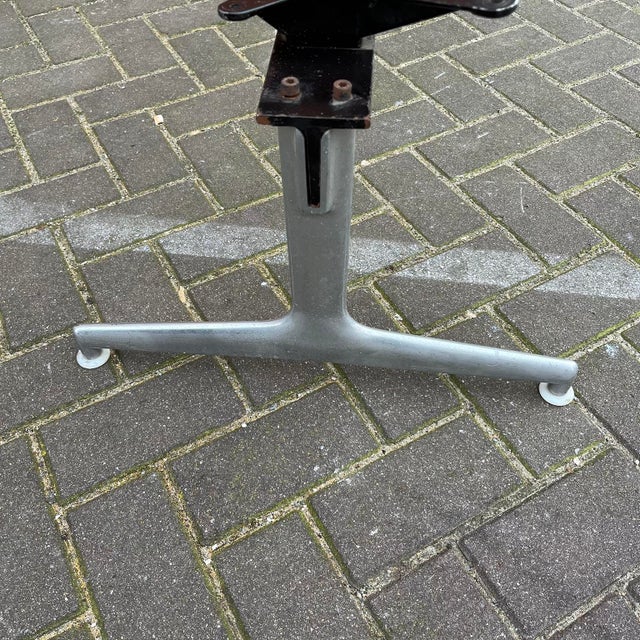 Tandem for Chairs and Table by Charles & Ray Eames for Herman Miller For Sale - Image 11 of 14