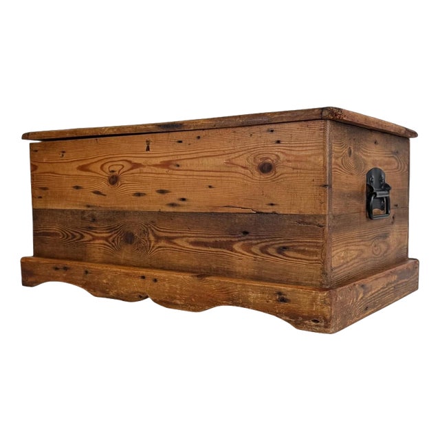 Vintage English Pine Storage Chest For Sale
