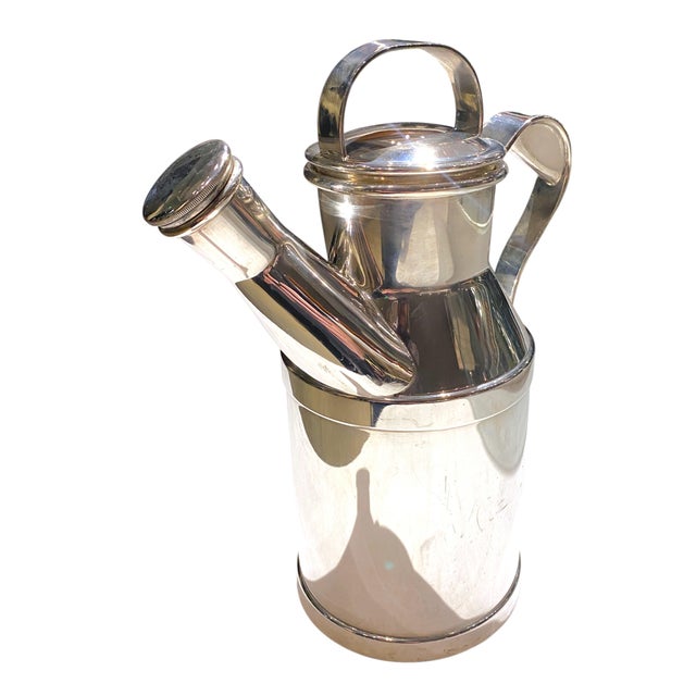 1950s Large Reed & Barton Silver Plated Cocktail Shaker 20th Century in the Form of a Milk Can For Sale In San Francisco - Image 6 of 13