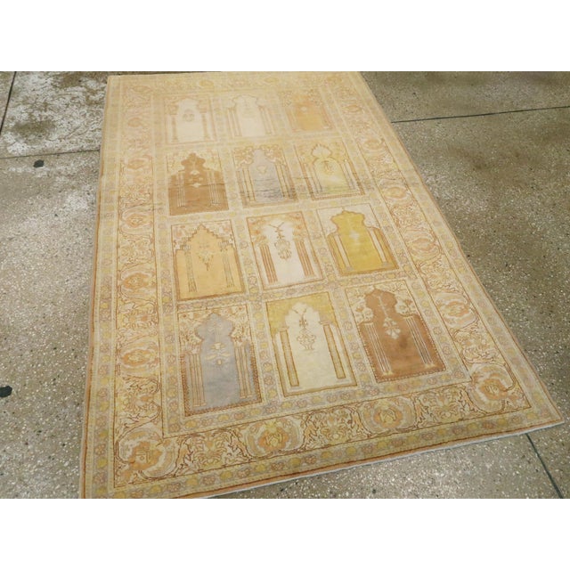Galerie Shabab Collection Mid-20th Century Turkish Sivas Rug For Sale In New York - Image 6 of 10