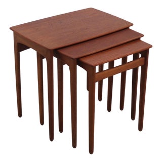 Nesting Tables in Teak and Oak by Svend Åge Madsen, 1960s, Set of 3 For Sale