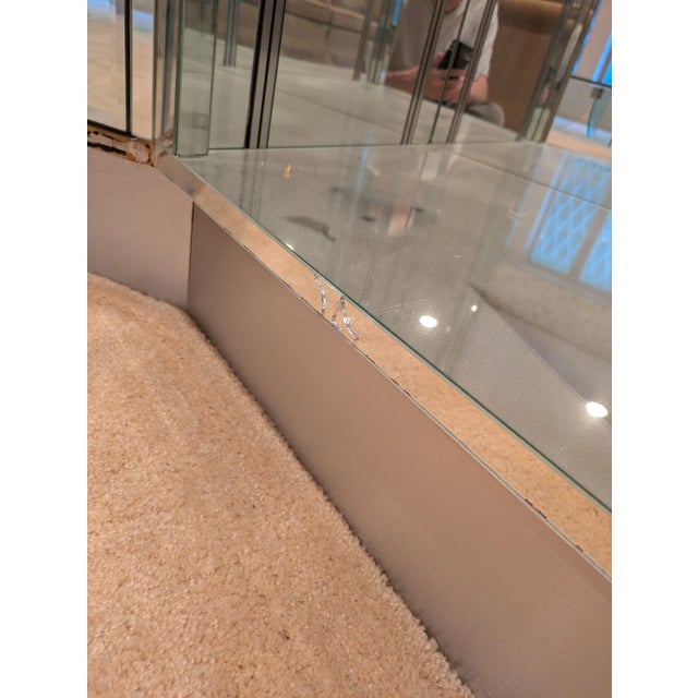 1990s Mirrored Wall Unit For Sale In New York - Image 6 of 7