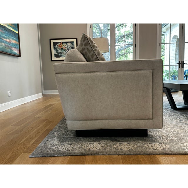 Tomlin Tomlinson k.c. Sofa With 2 Pillows For Sale - Image 4 of 7