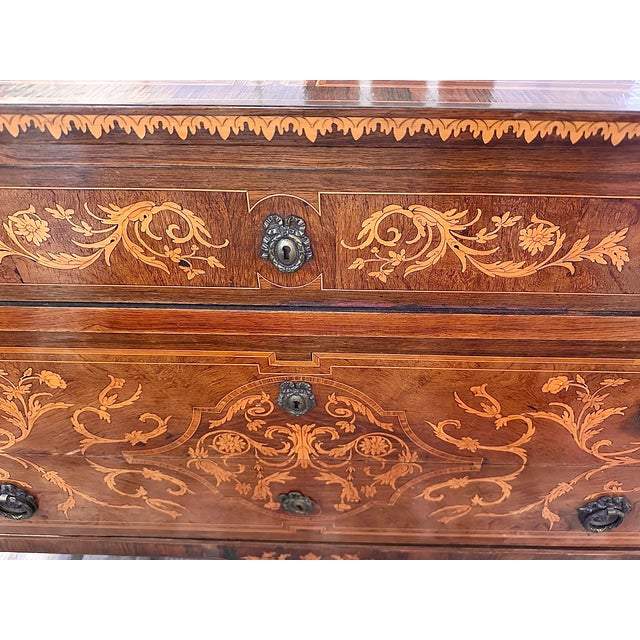18th-Century Italian Wooden Inlay Dresser For Sale - Image 12 of 17